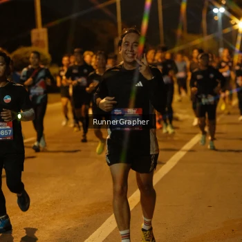 Runner Photo 3751774