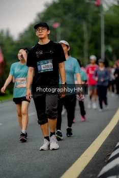 Runner Photo 3751775