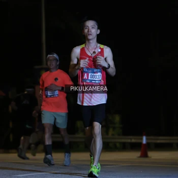 Runner Photo 3751798