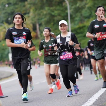 Runner Photo 3751816