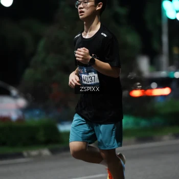 Runner Photo 3751841