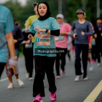 Runner Photo 3751861