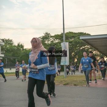 Runner Photo 3751865