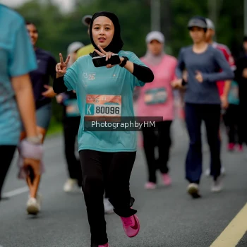 Runner Photo 3751882