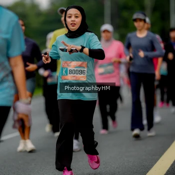 Runner Photo 3751884