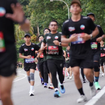 Runner Photo 3751887