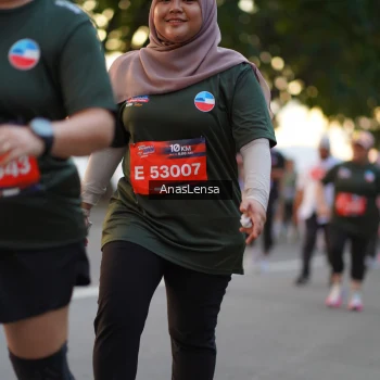 Runner Photo 3751890