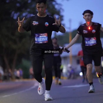 Runner Photo 3751903