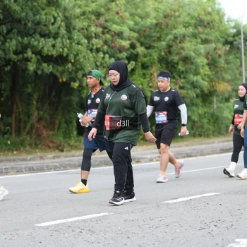 Runner Photo 3751956