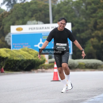 Runner Photo 3751962