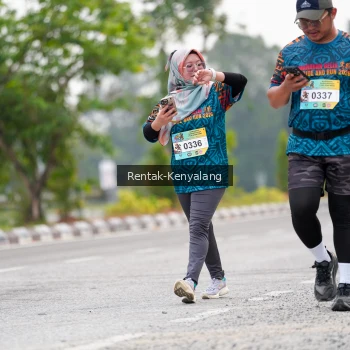 Runner Photo 3751974