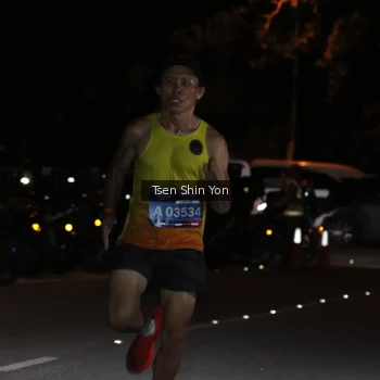 Runner Photo 3751981