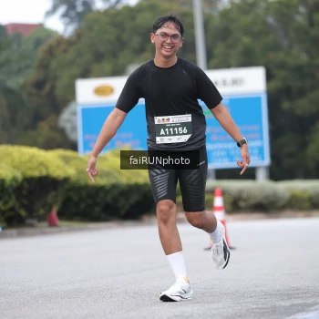 Runner Photo 3751989