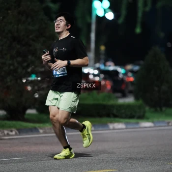 Runner Photo 3752006