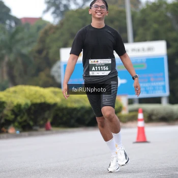 Runner Photo 3752012