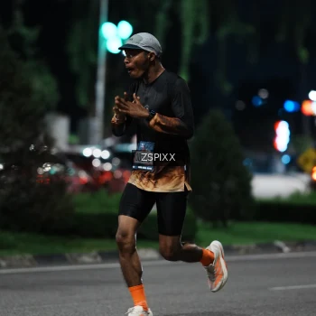 Runner Photo 3752029