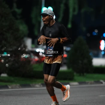 Runner Photo 3752050