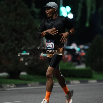 Runner Photo 3752056
