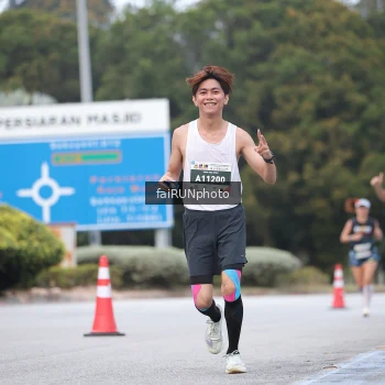 Runner Photo 3752091