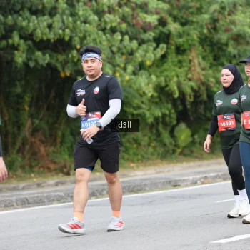 Runner Photo 3752111