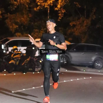 Runner Photo 3752146