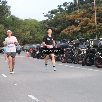 Runner Photo 3752158