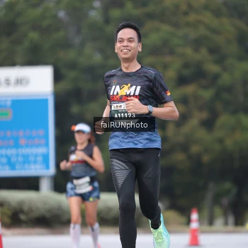 Runner Photo 3752168