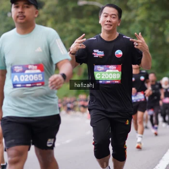 Runner Photo 3752191