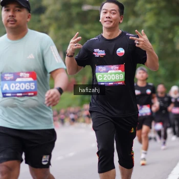 Runner Photo 3752194