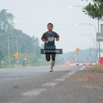 Runner Photo 3752199