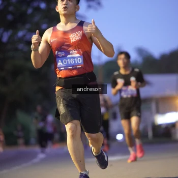 Runner Photo 3752214