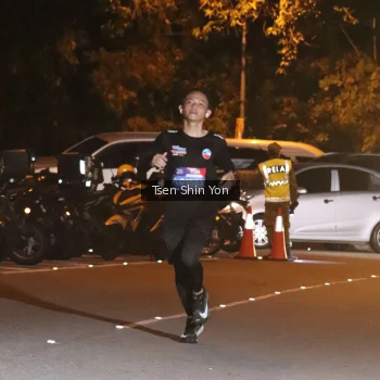 Runner Photo 3752313