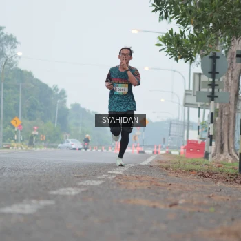 Runner Photo 3752323