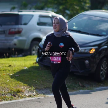 Runner Photo 3752325
