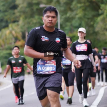 Runner Photo 3752328
