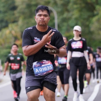 Runner Photo 3752331