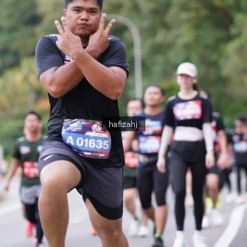 Runner Photo 3752340