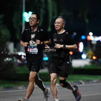 Runner Photo 3752352