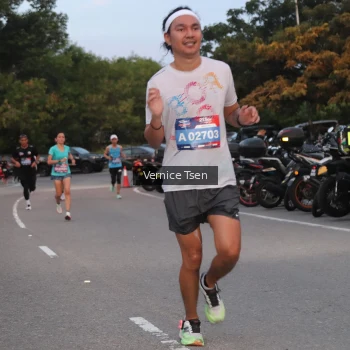 Runner Photo 3752357