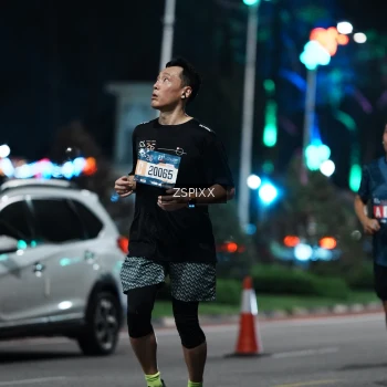 Runner Photo 3752365
