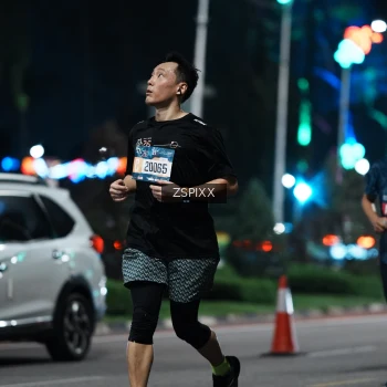 Runner Photo 3752368