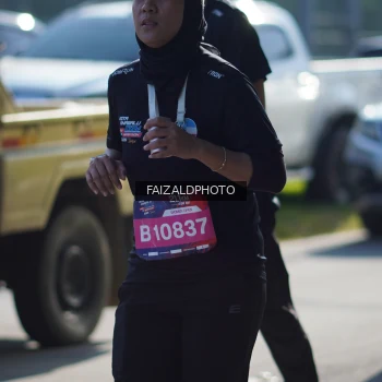 Runner Photo 3752388