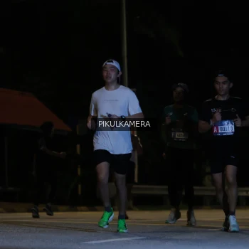 Runner Photo 3752415