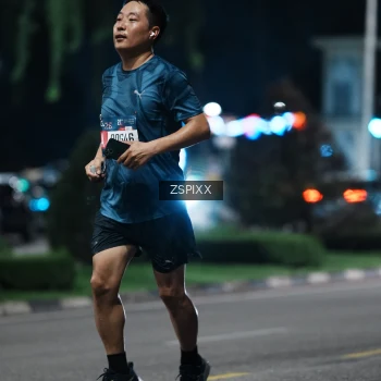 Runner Photo 3752416