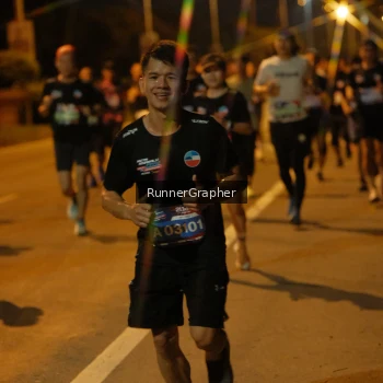 Runner Photo 3752435