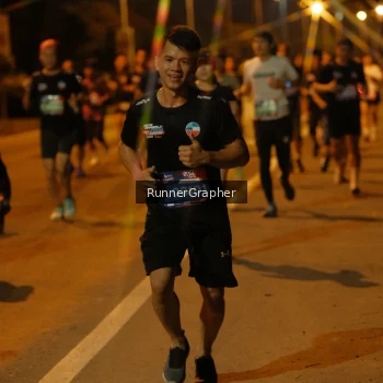 Runner Photo 3752456