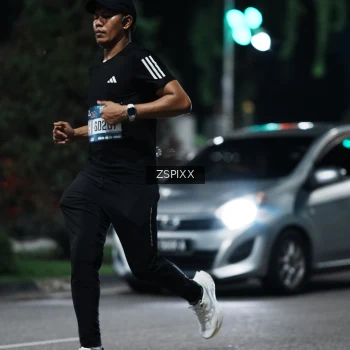 Runner Photo 3752491
