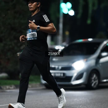 Runner Photo 3752498