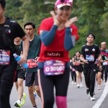 Runner Photo 3752504