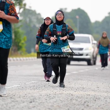 Runner Photo 3752517